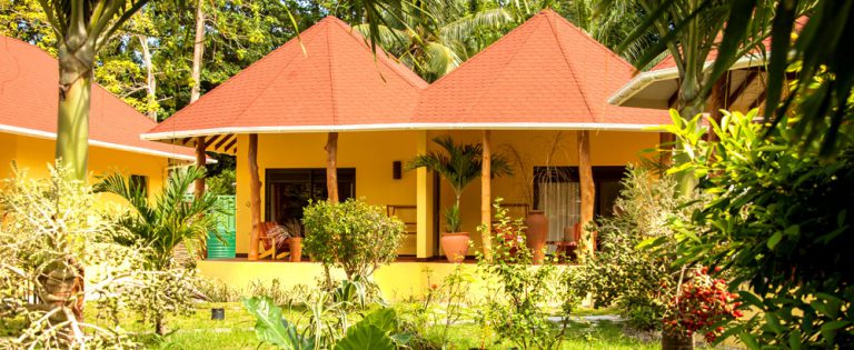 Les Lauriers Eco Hotel & Restaurant (Isola di Praslin)